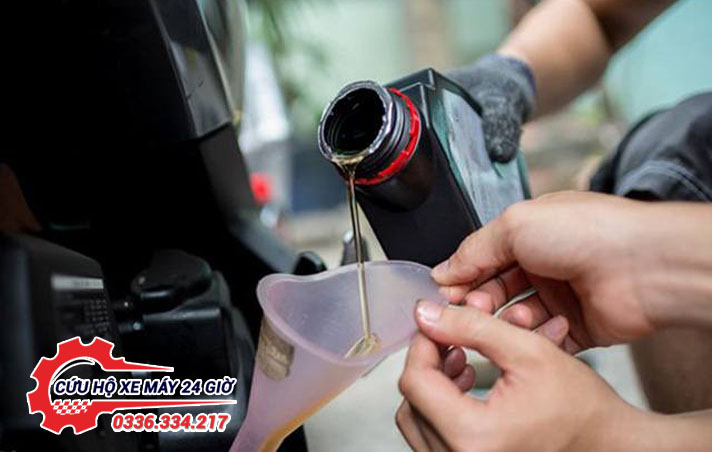 thay dầu nhớt xe honda